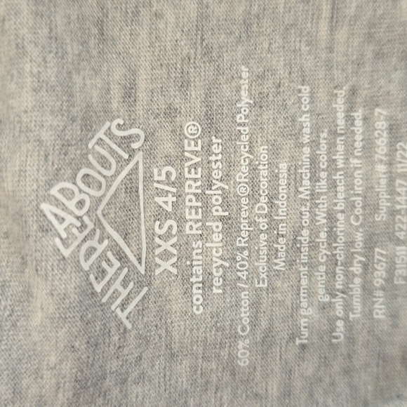 THEREABOUTS BOYS BUNDLE OF 4 SHIRTS:  1 BUTTON UP, 2 POLOS AND 1 TANK XXS - Picture 10 of 15